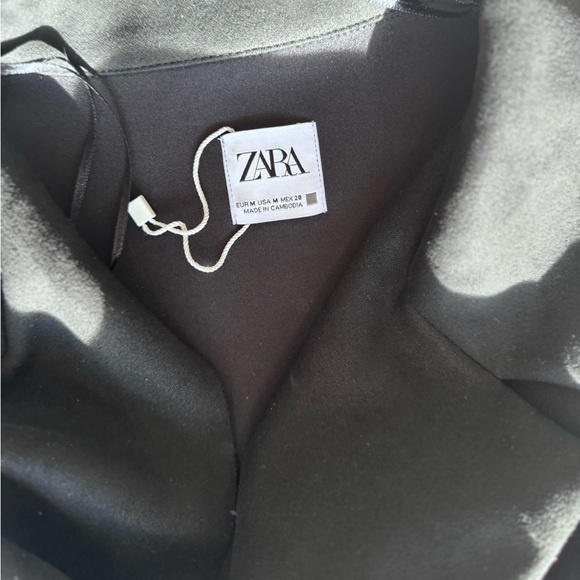 Zara faux Suède long open jacket with lapels. Size medium barely worn - Picture 2 of 9